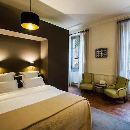 Hotel De La Villeon 4*