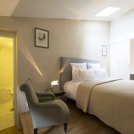 De La Villeon Hotel