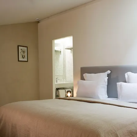 De La Villeon Hotel