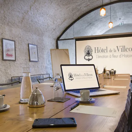 Hotel De La Villeon