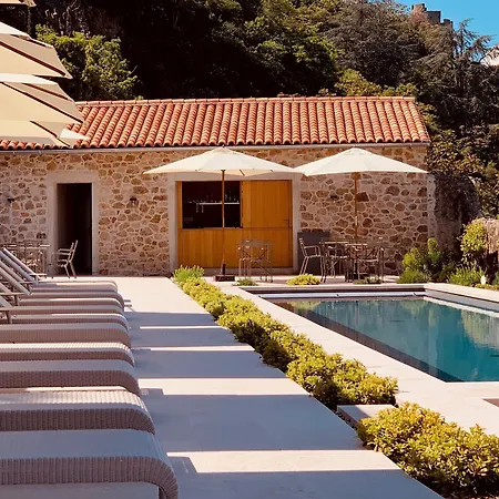 Hotel De La Villeon 4*