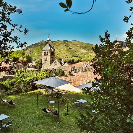 De La Villeon Hotel